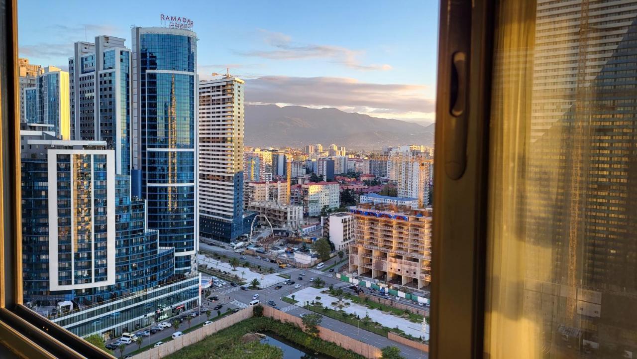 Black Sea Apartments Alliance Palace Batumi Exterior photo